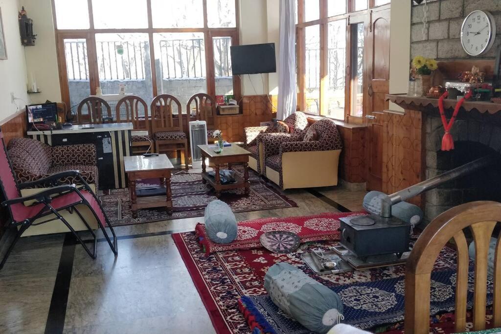 Aroma Taru Villa / Cottage ,Manali Экстерьер фото