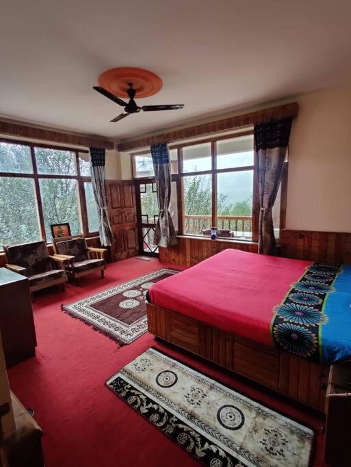 Aroma Taru Villa / Cottage ,Manali Экстерьер фото